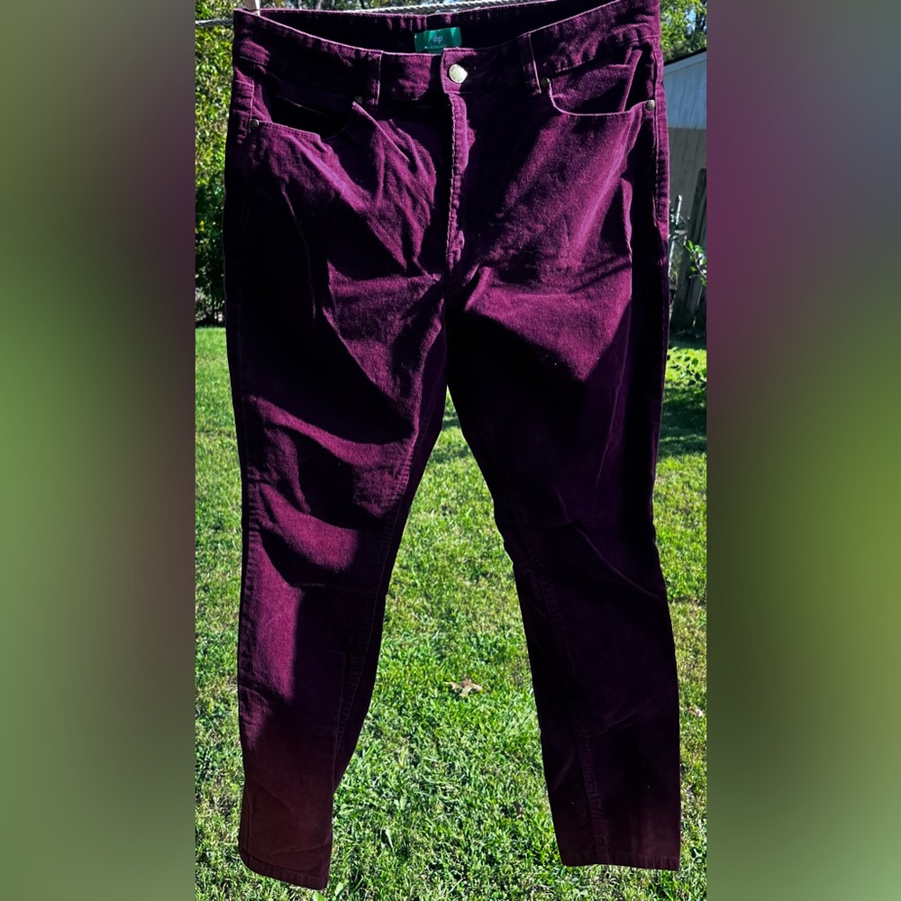 Ladies Burgundy Corduroy Stretch Pants